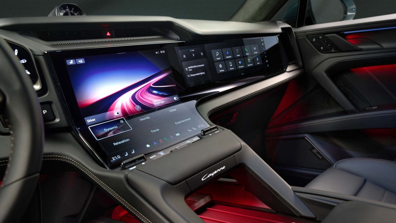 Flow Display im Porsche Cayenne