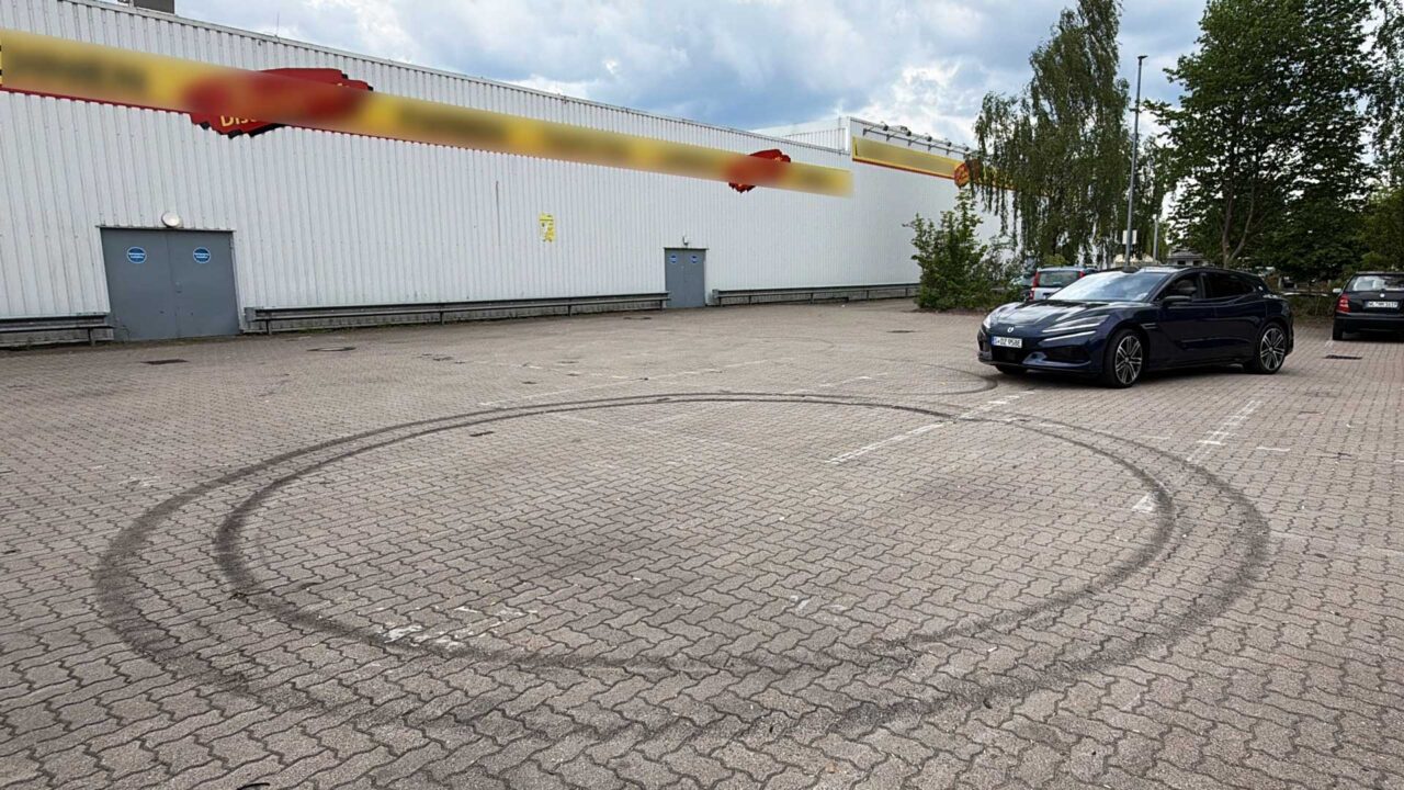 Spuren nach dem Zirkeldrehmanöver