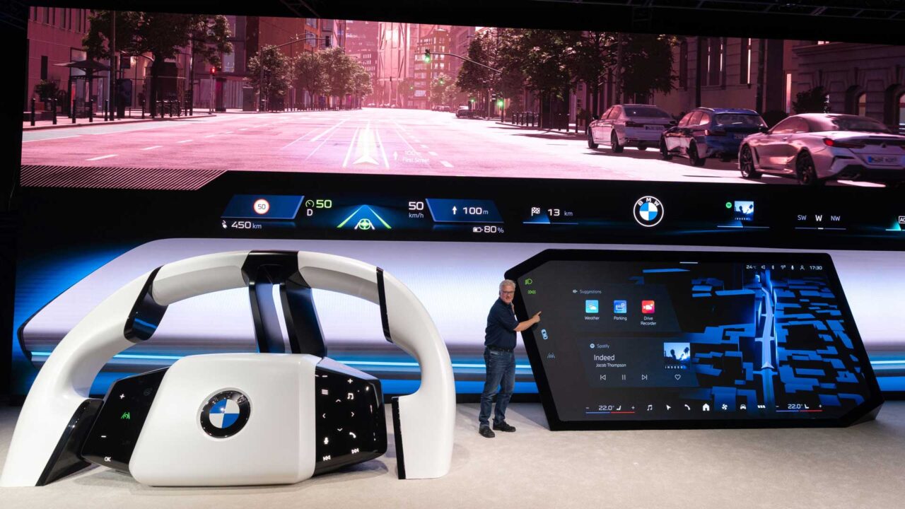 BMW Panoramic iDrive