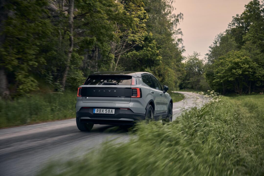 Volvo EX30 Cross Country