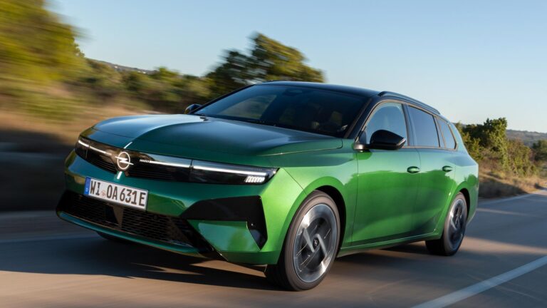 Opel Astra Sports Tourer