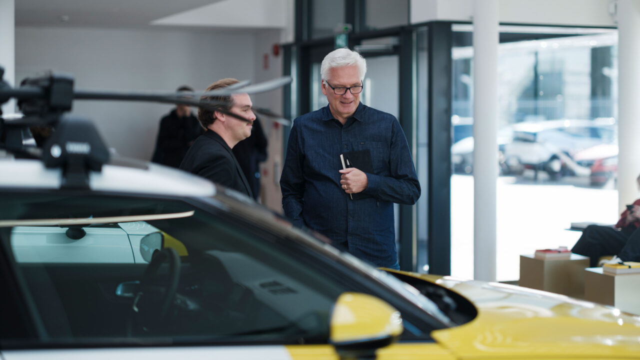 Andrew Blair, Dirk Kunde