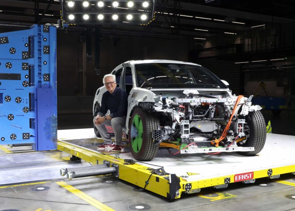 Porsche Weissach Entwicklungscenter Crash-Testcenter